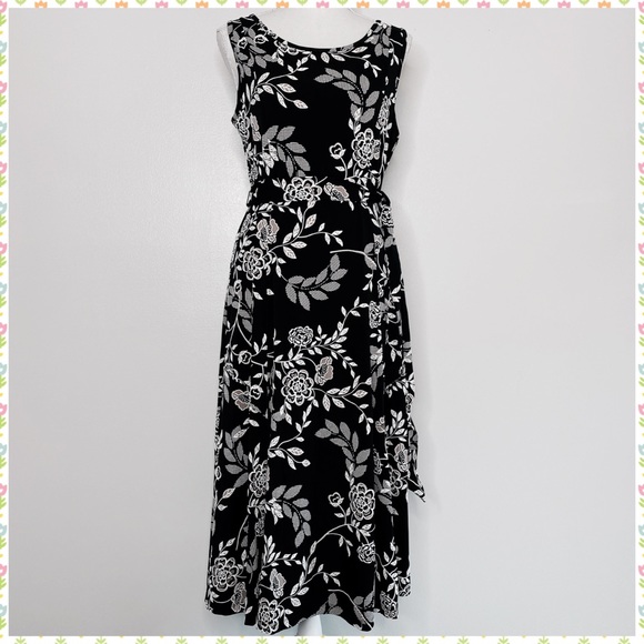 Nina Leonard Dresses & Skirts - Nina Leonard Navy Floral Print Dress Size M